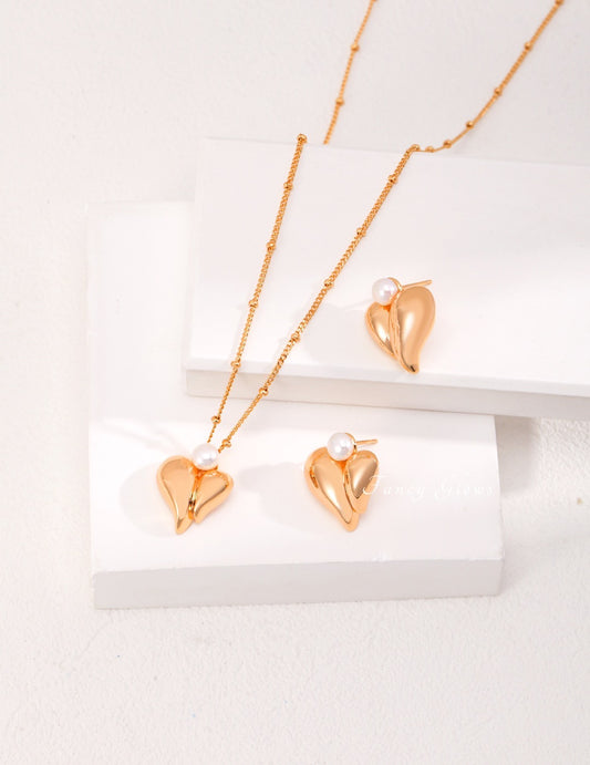 Abstract heart shape silver pearl necklace/earings