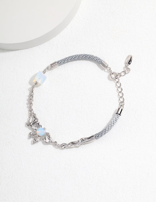 Sweet vs cool｜Silver moonstone bracelet